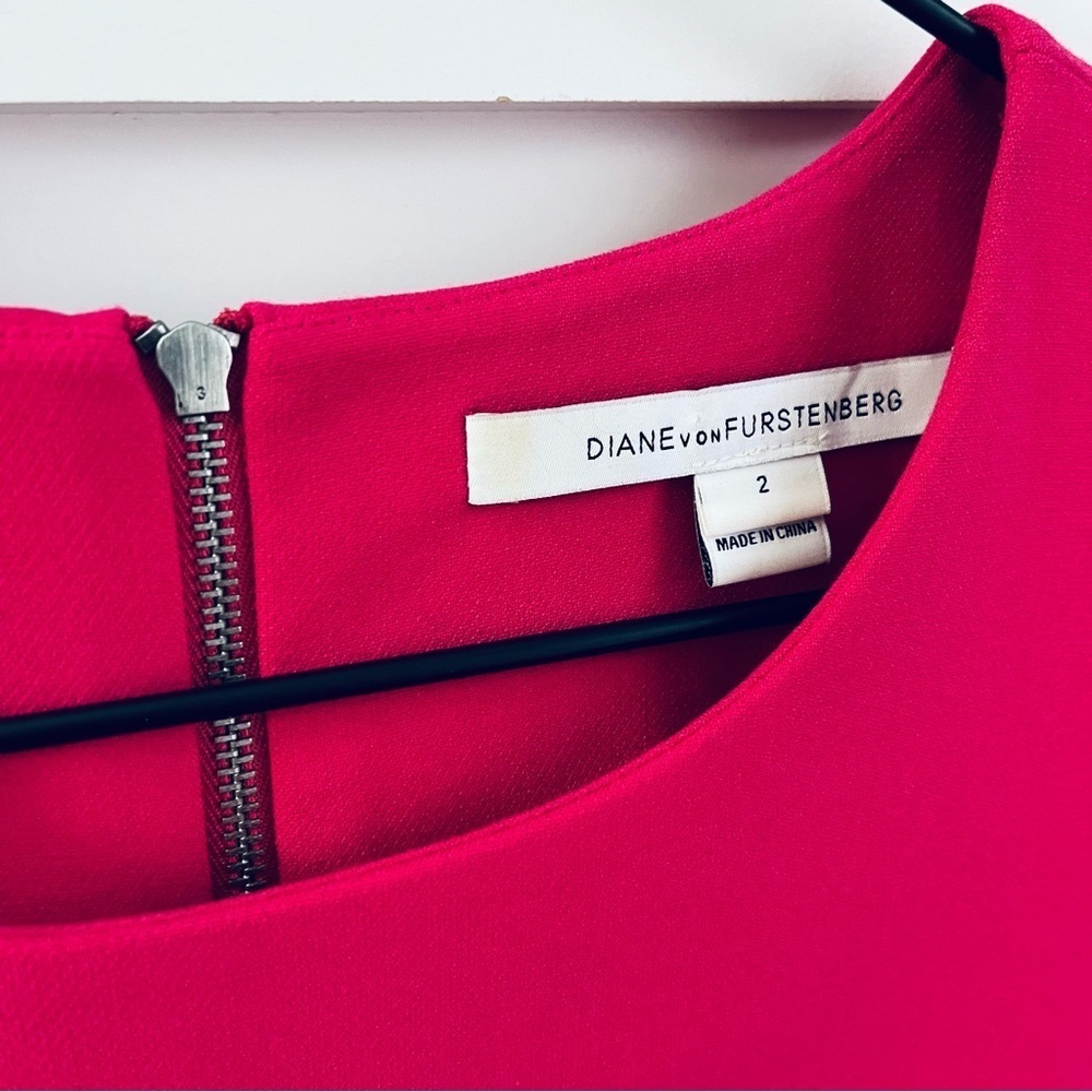 DIANE Von FURSTENBERG | GUC Pink Midi Dress Zip Back Sleeveless sz 2 **defects - Picture 2 of 12
